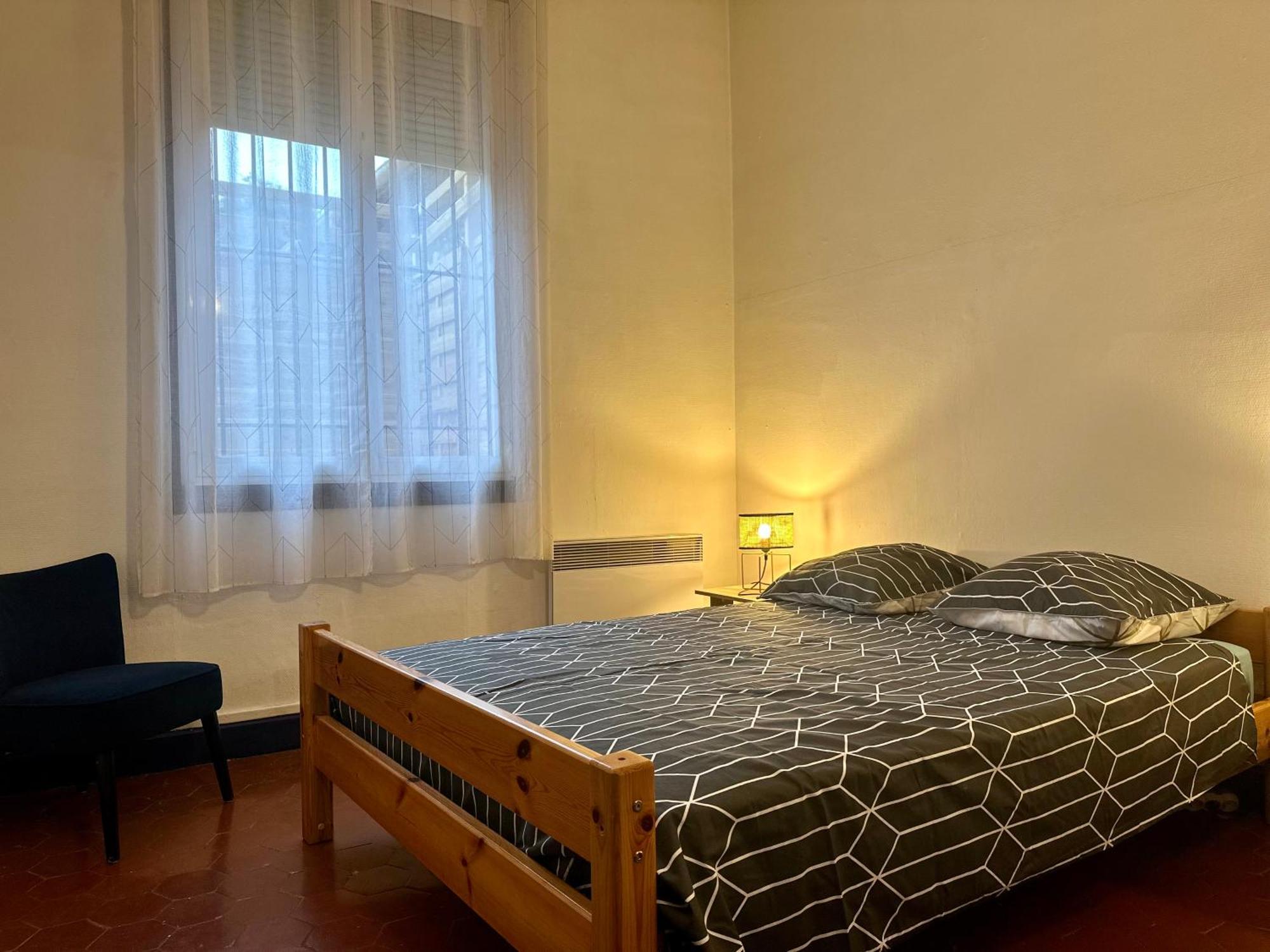 Апартаменти Le Cosy De Mercadet - Parking Gratuit & Wifi Перпіньян Екстер'єр фото